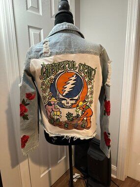 Grateful Dead Denim Jean Jacket with Red Embroidered Rose Sleeves (S)